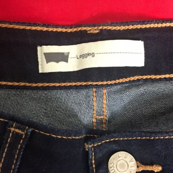 Levi’s Jeans “Legging” NWT Woman Jeans Size W31X30 - Picture 5 of 8